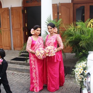 Traditional bridesmaids for a wedding in Galle