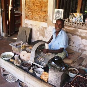 Polishing gemstones