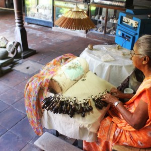 Handmaking lace