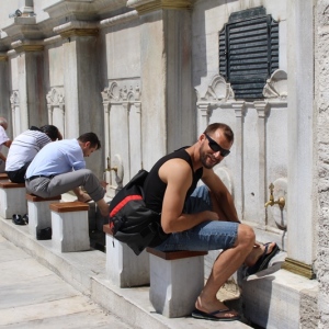 Washing feet at mosque