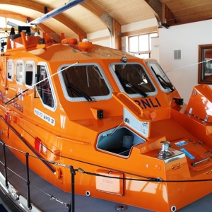 RNLI lifeboat in Mumbles